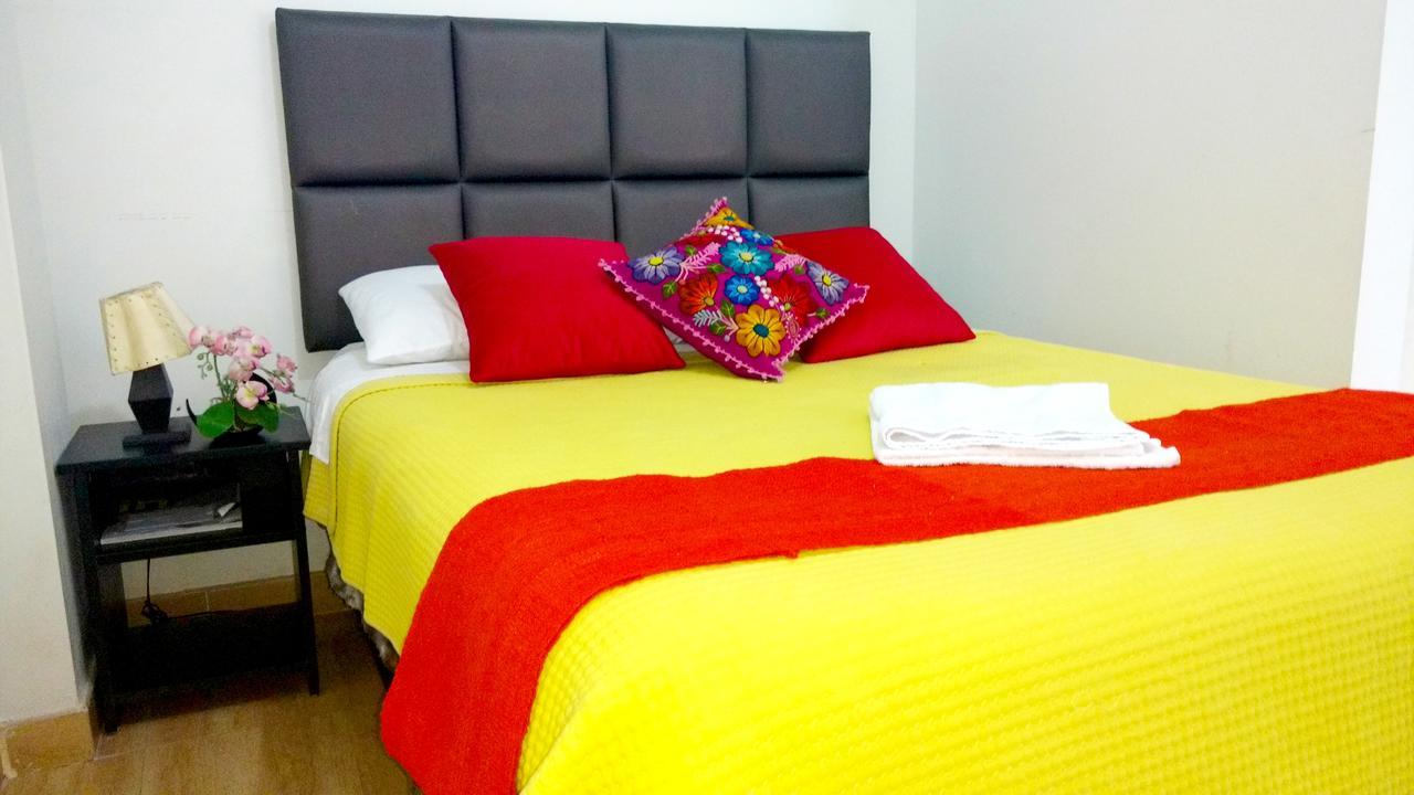Hostal Mica Абанкай Экстерьер фото